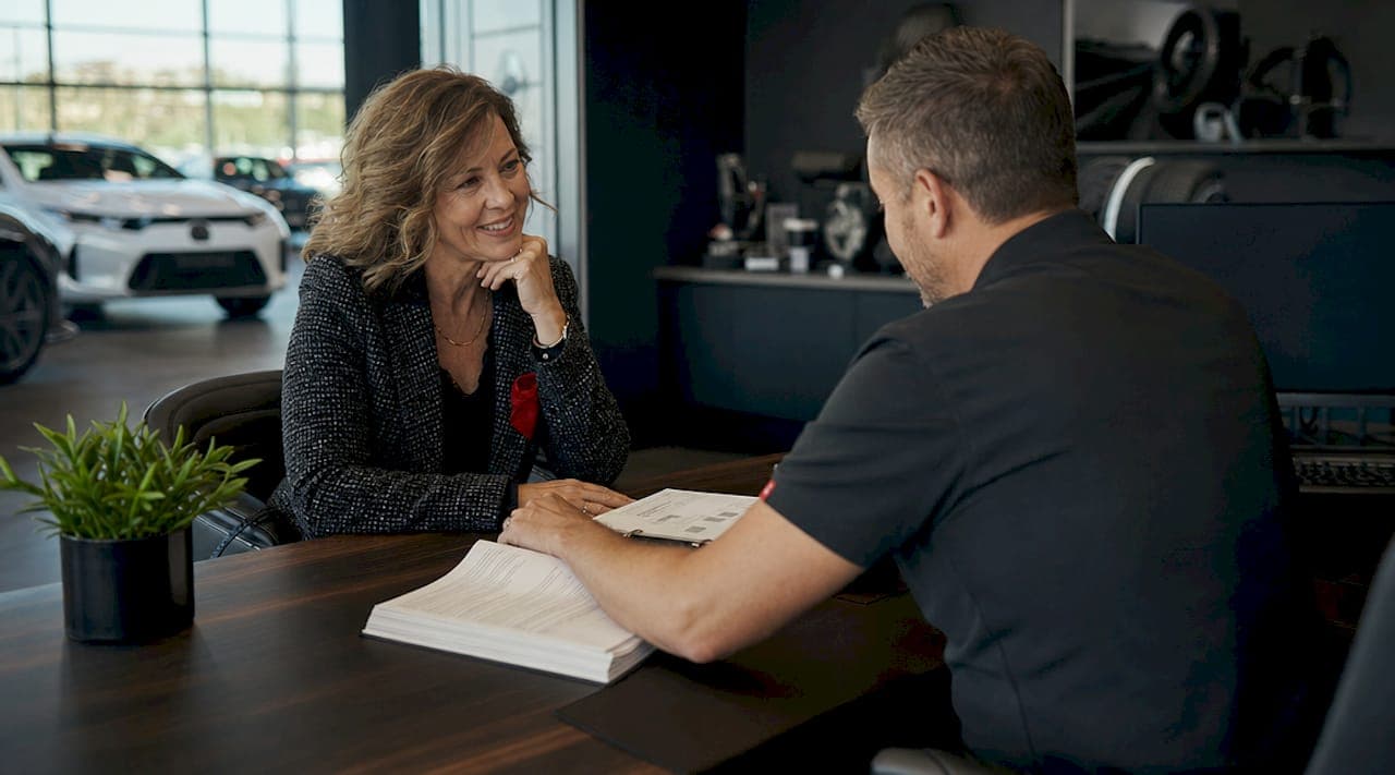 Customer Service Standards at Dealerships: 2026 Guide